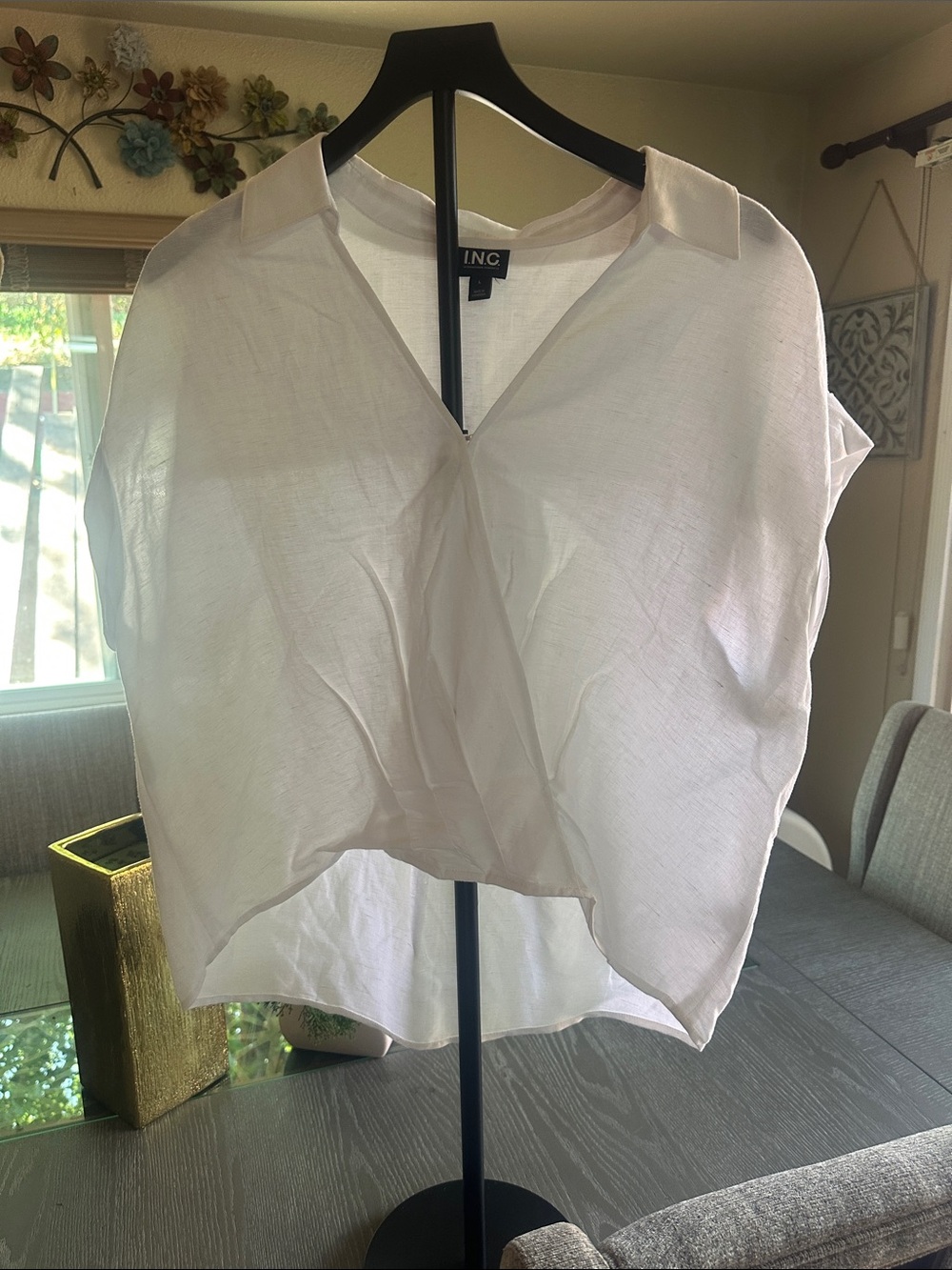 INC International Concepts Camel Short Sleeve  linen Collared V-Neck Blouse. - Picture 4 of 7